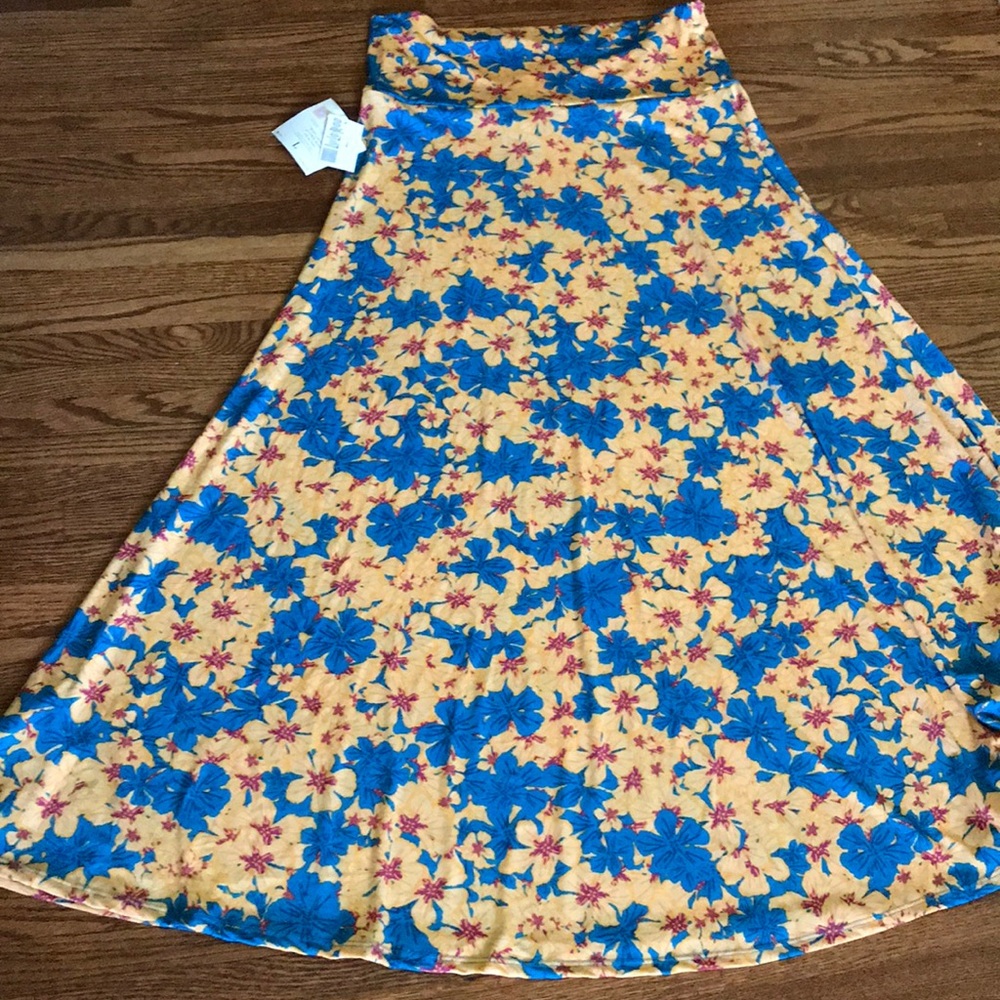 Large LuLaRoe Maxi Skirt